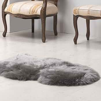 Amazon｜タンスのゲン ムートンラグ 天然 毛皮 約60×90cm 1匹物 ラグ